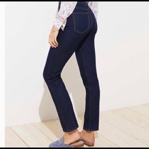 NEW LOFT Modern Straight jeans in dark wash sz 6